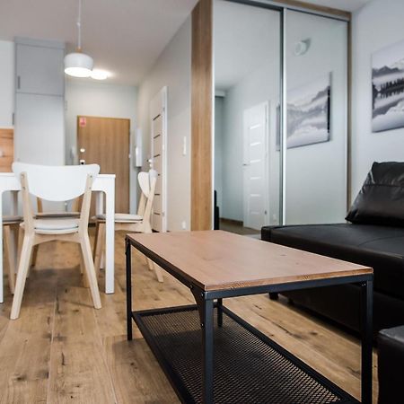 Shipyard Gdansk Apartment - Free Private Parking Buitenkant foto