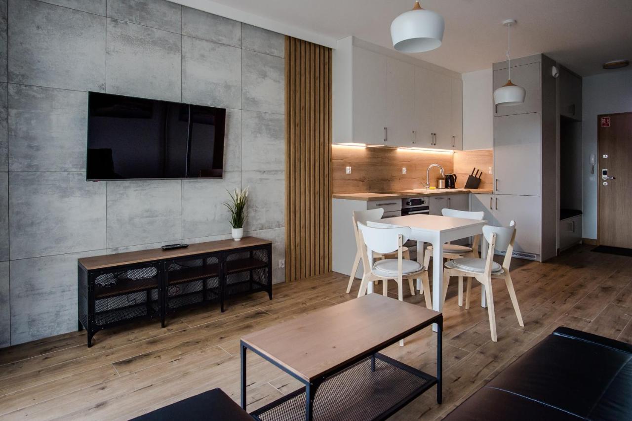 Shipyard Gdansk Apartment - Free Private Parking Buitenkant foto