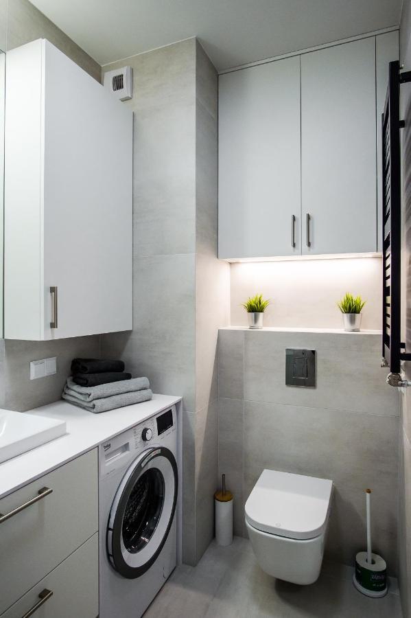 Shipyard Gdansk Apartment - Free Private Parking Buitenkant foto